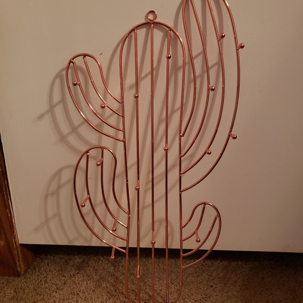 NWOT Cactus jewelry holder